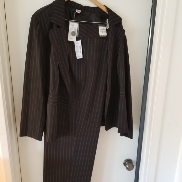 Pant suit NWT - Picture 5 of 7
